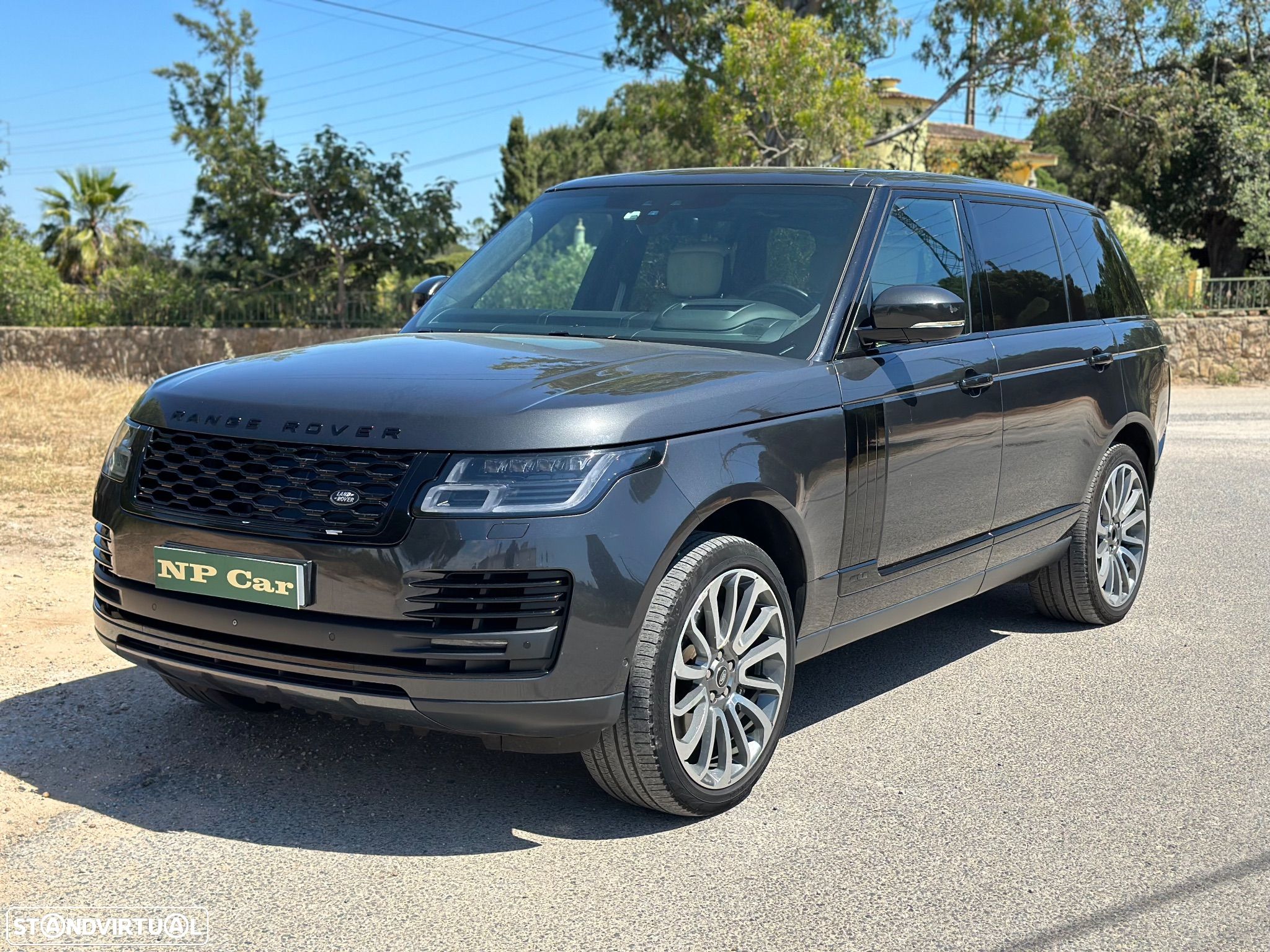 Land Rover Range Rover 2.0 Si4 PHEV LWB Autobiography - 1