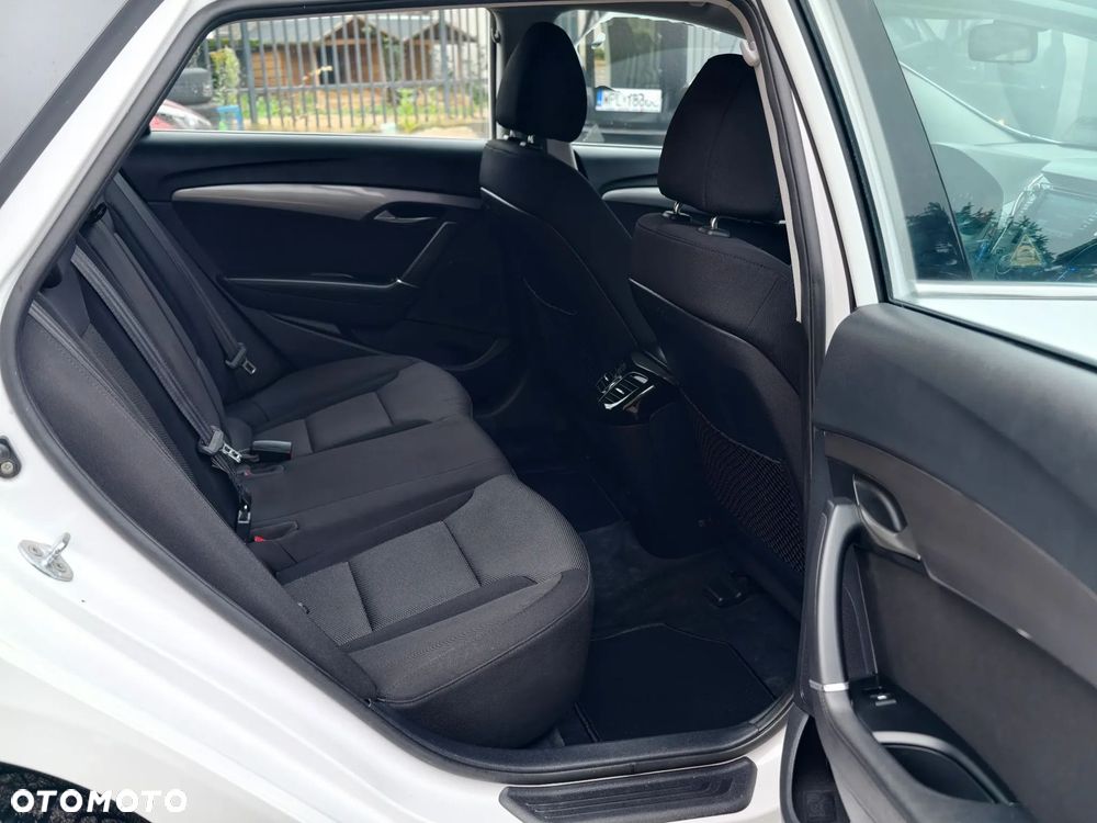 Hyundai i40 - 14
