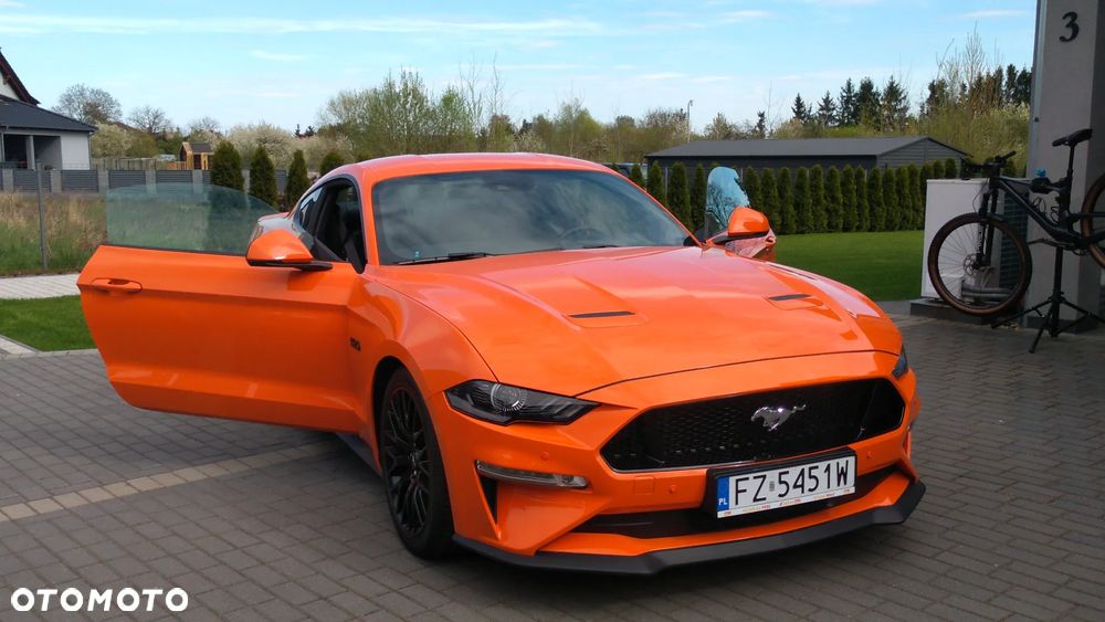 Ford Mustang - 6