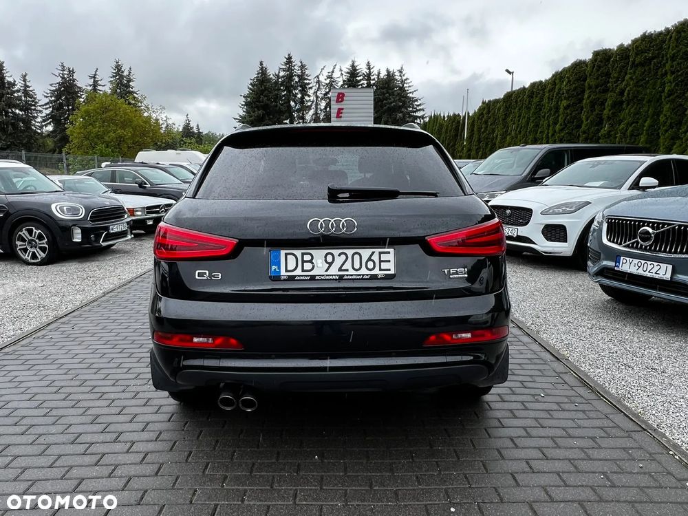 Audi Q3 2.0 TFSI Quattro - 6