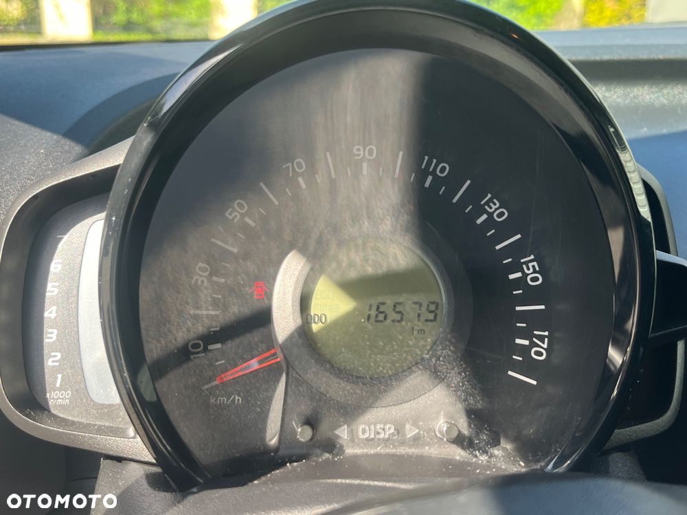 Peugeot 108 - 15