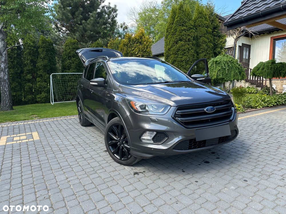 Ford Kuga 2.0 TDCi 4x4 ST-Line - 27
