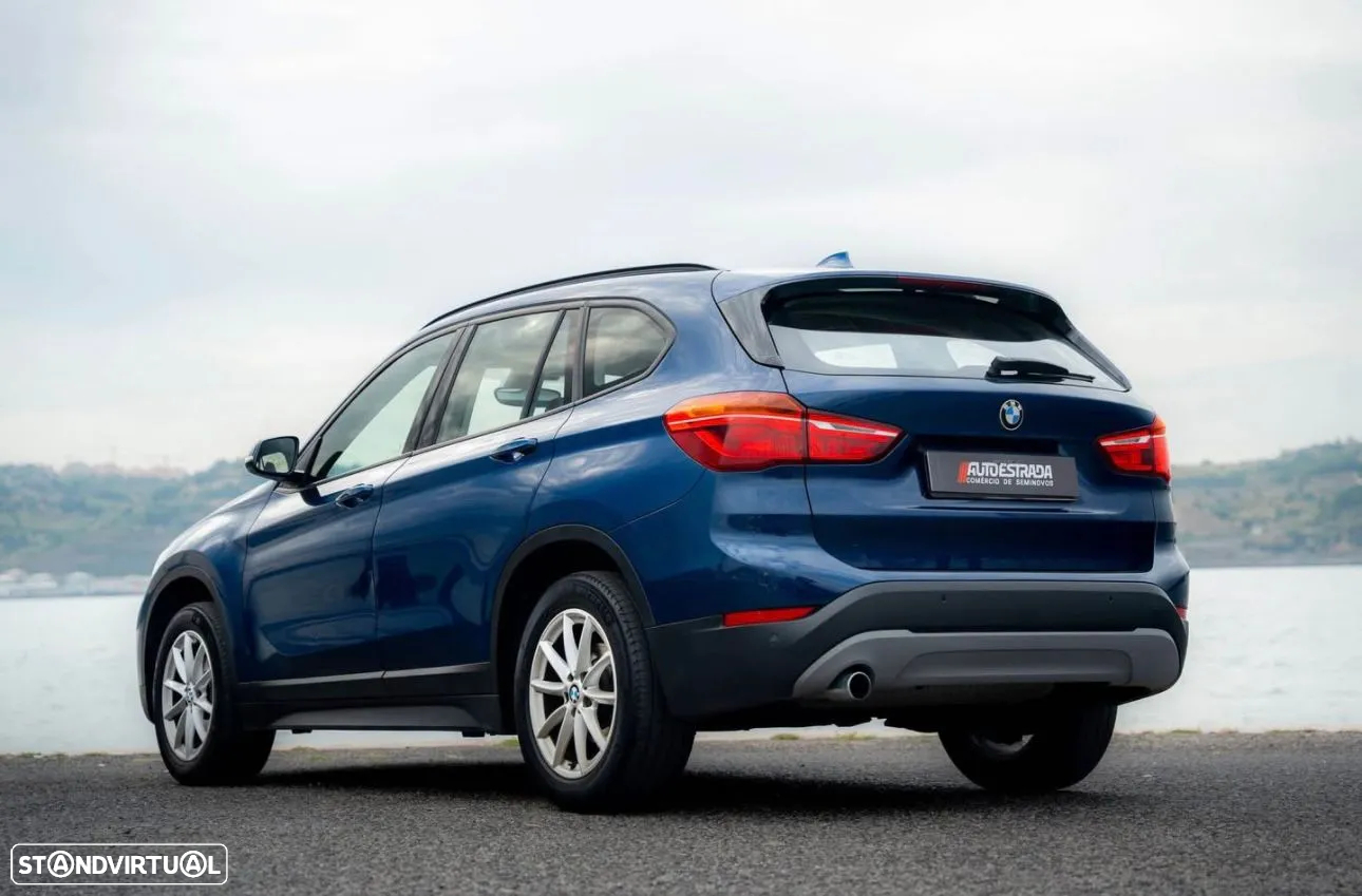 BMW X1 18 d xDrive - 38