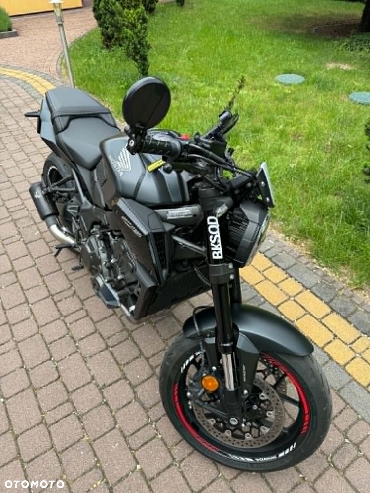 Honda CB - 2