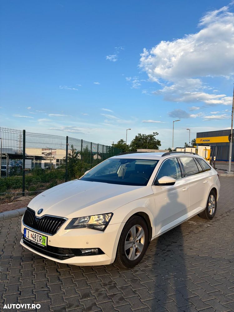 Skoda Superb 2.0 TDI Ambition - 8