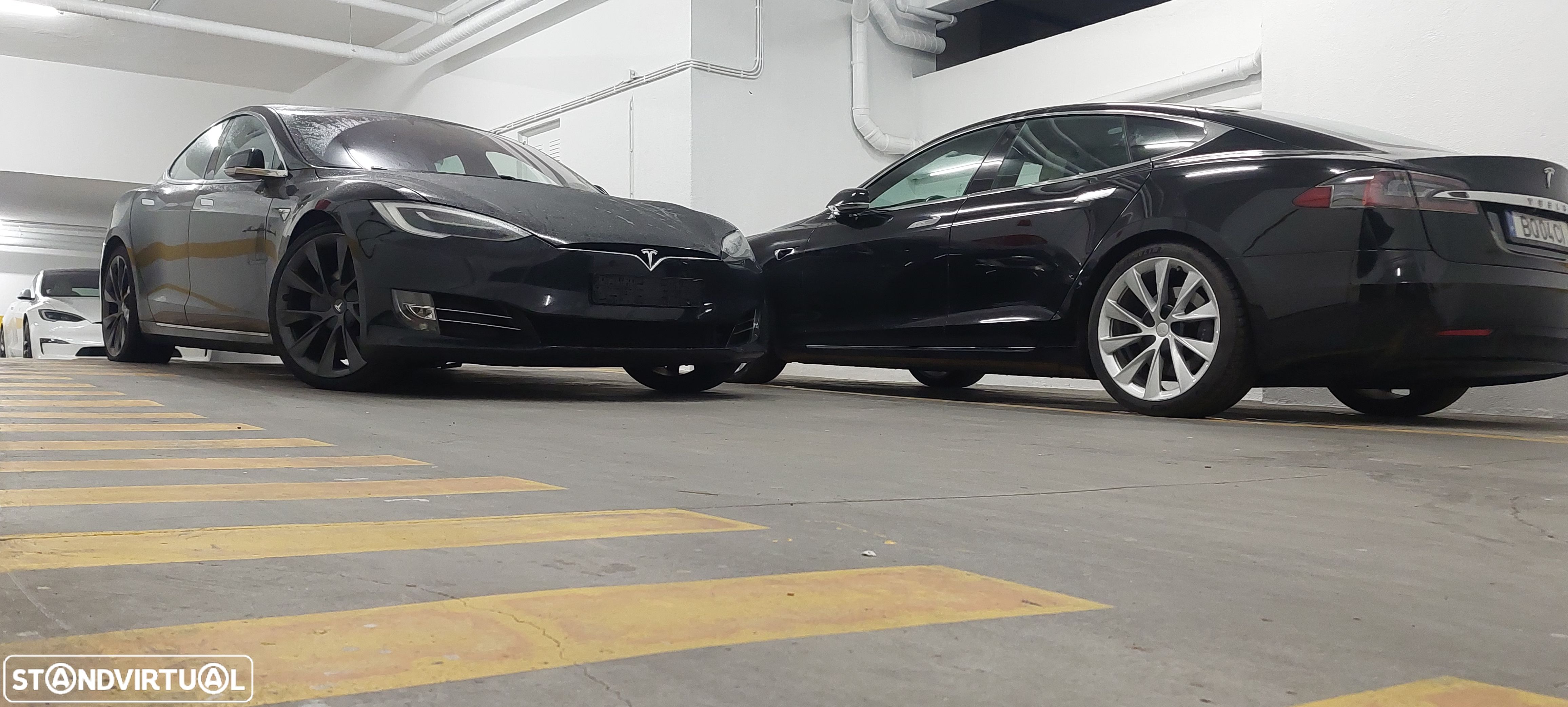 Tesla Model S Long Range - 1