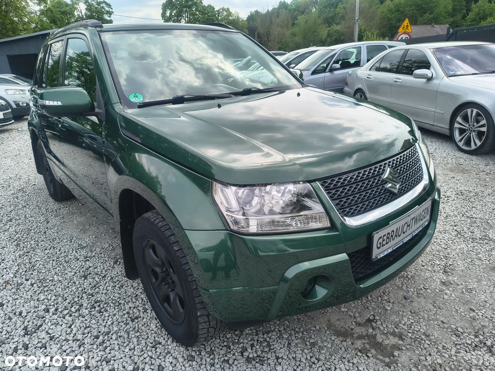 Suzuki Grand Vitara 2.0 Comfort Style - 4