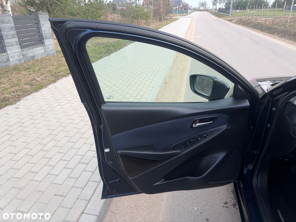 Mazda 2 SKYACTIV-D 105 Sports-Line - 28