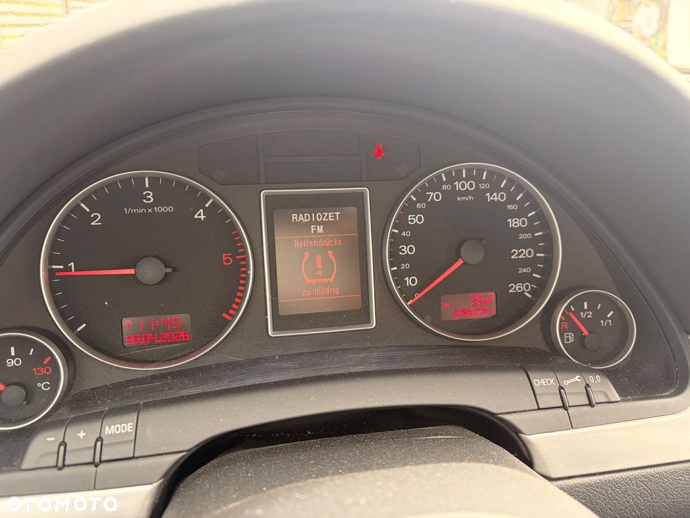 Audi A4 Avant 2.0 TDI DPF - 15