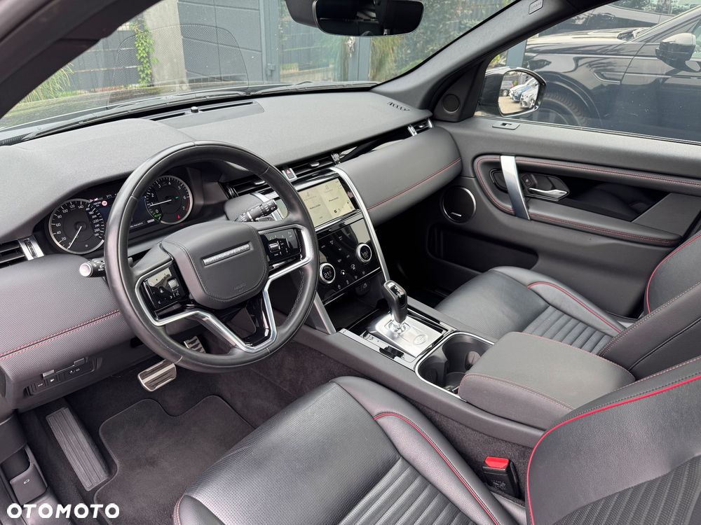 Land Rover Discovery Sport P300e R-Dynamic HSE - 19