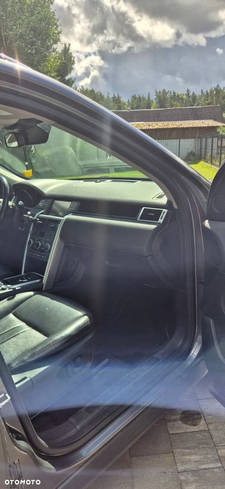 Land Rover Discovery Sport 2.0 TD4 HSE - 10