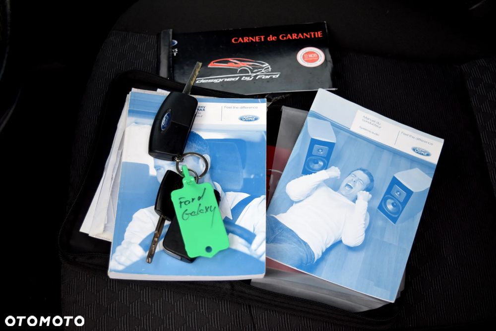 Ford Galaxy 2.0 TDCi Ghia - 24