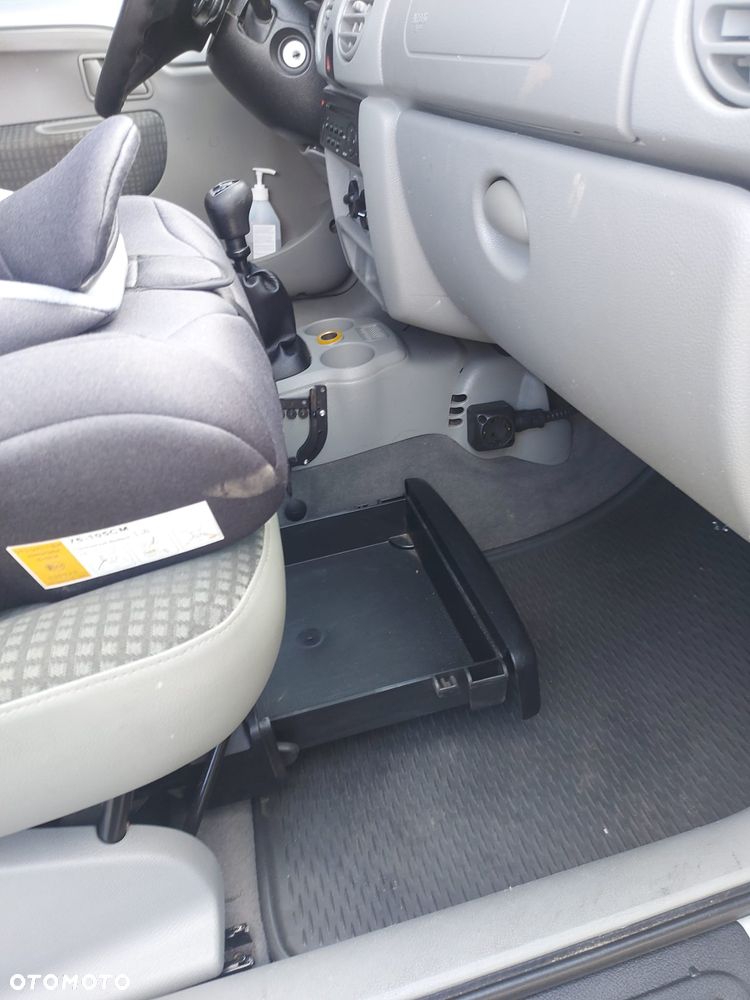 Renault Kangoo - 16
