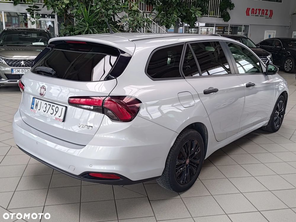 Fiat Tipo 1.4 16v Lounge EU6d - 4