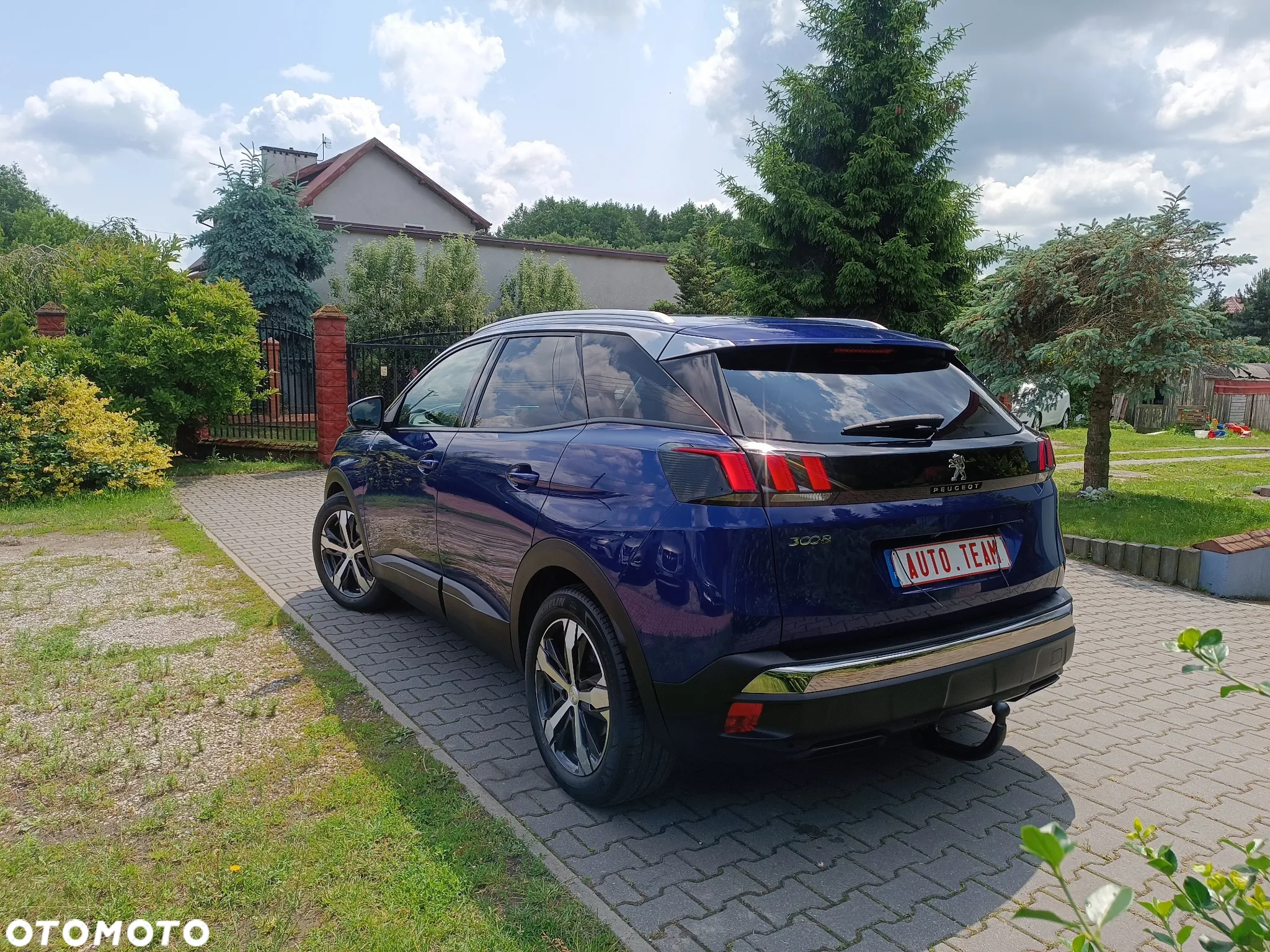 Peugeot 3008 1.2 PureTech Allure Pack S&S EAT8 - 28