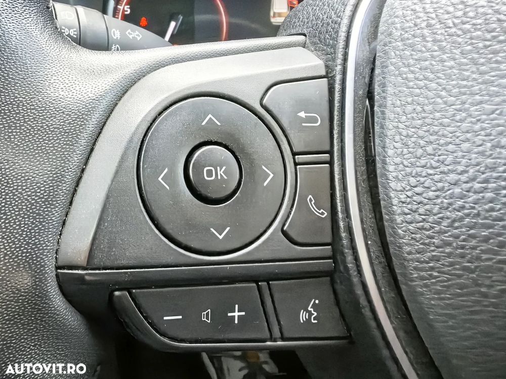 Toyota RAV4 2.0P CVT AWD Luxury - 26