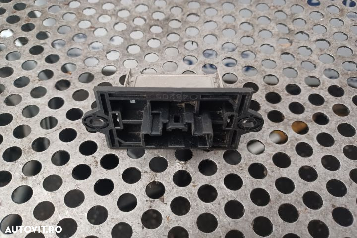 Rezistenta trepte aeroterma Nissan Micra K12  [din 2002 pana  2007] seria Hatchback 5-usi 1.2 MT (6 - 2