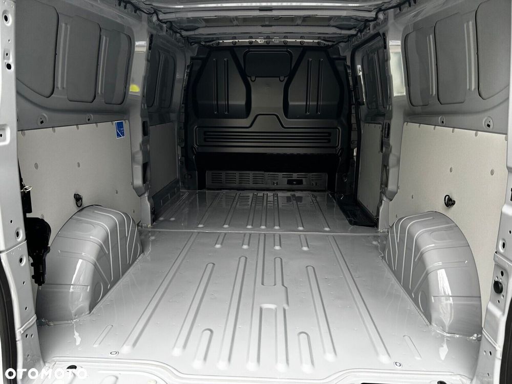 Volkswagen Transporter Furgon 2.0 TDI 150 KM 4MOTION 8-automat L2 - 12