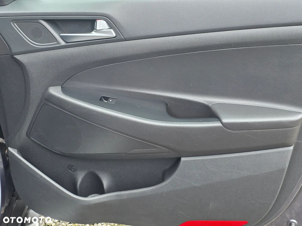 Hyundai Tucson 1.7 CRDI BlueDrive Comfort 2WD - 29