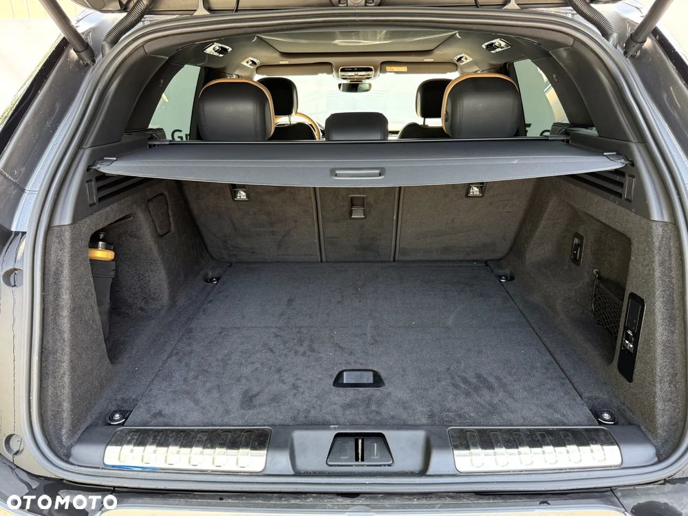 Land Rover Range Rover Sport P460e Hybrid Dynamic SE - 12