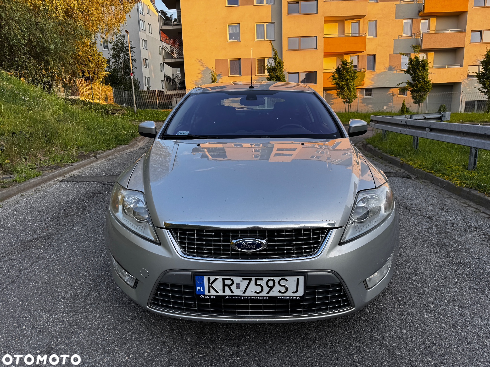 Ford Mondeo 2.0 TDCi Titanium - 25