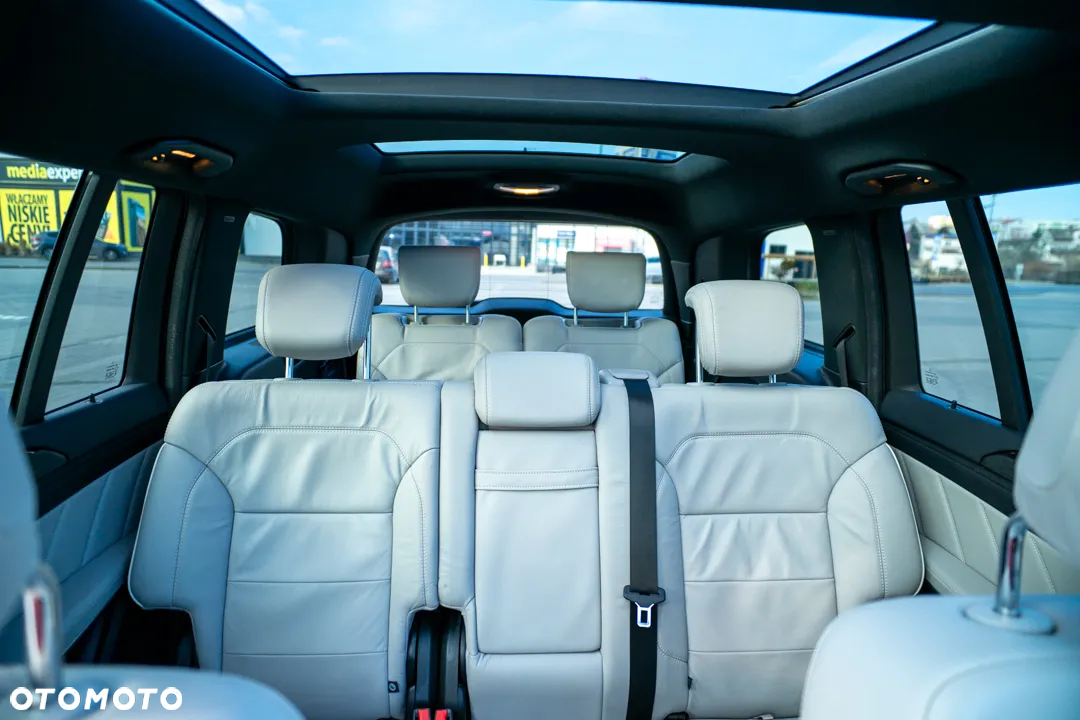 Mercedes-Benz GL 350 BlueTec 4-Matic - 25