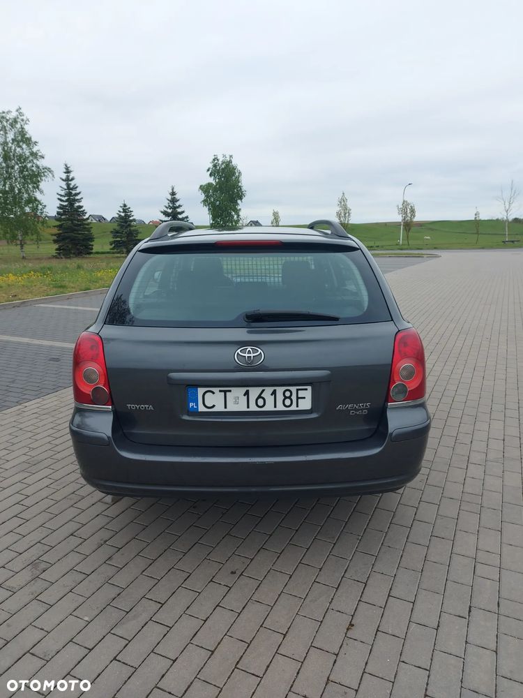 Toyota Avensis 2.0 D-4D Sol - 4