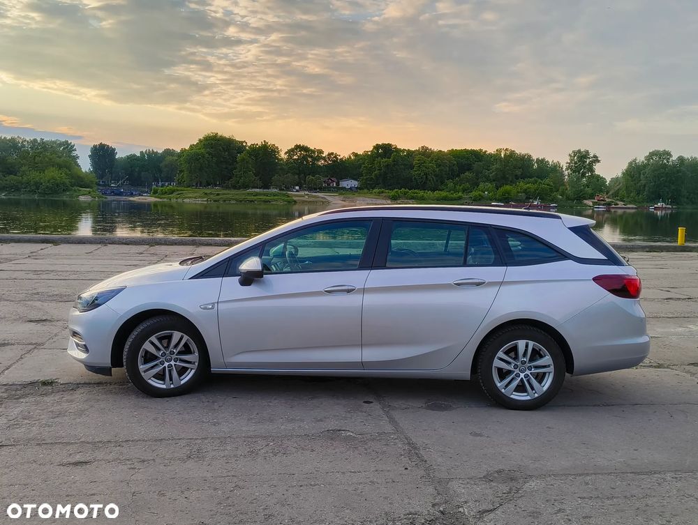 Opel Astra - 2