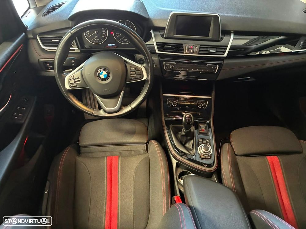 BMW 216 Active Tourer d Advantage - 35