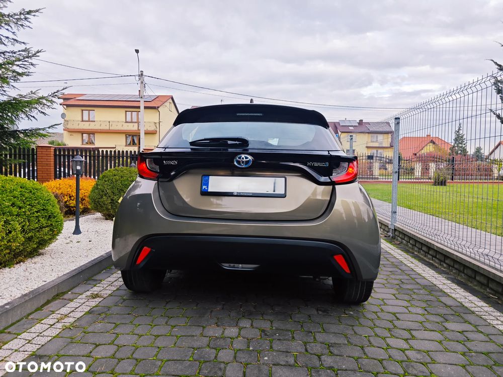 Toyota Yaris 2022 photo 5