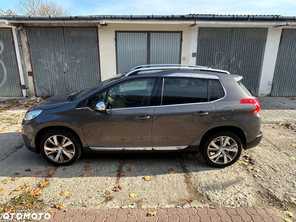 Peugeot 2008 1.6 e-HDi Allure S&S - 2