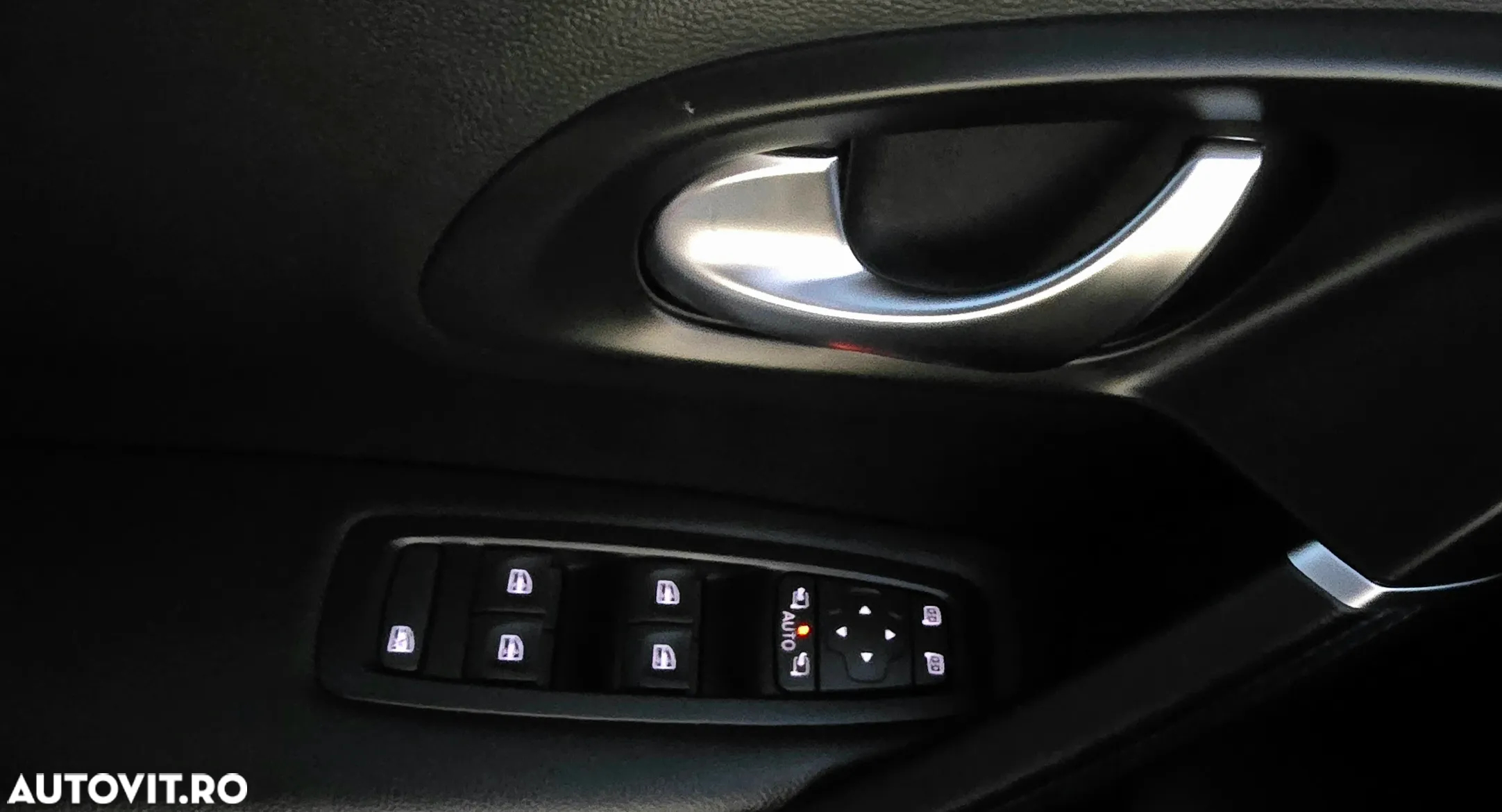 Renault Kadjar TCe 140 GPF BOSE EDITION - 37