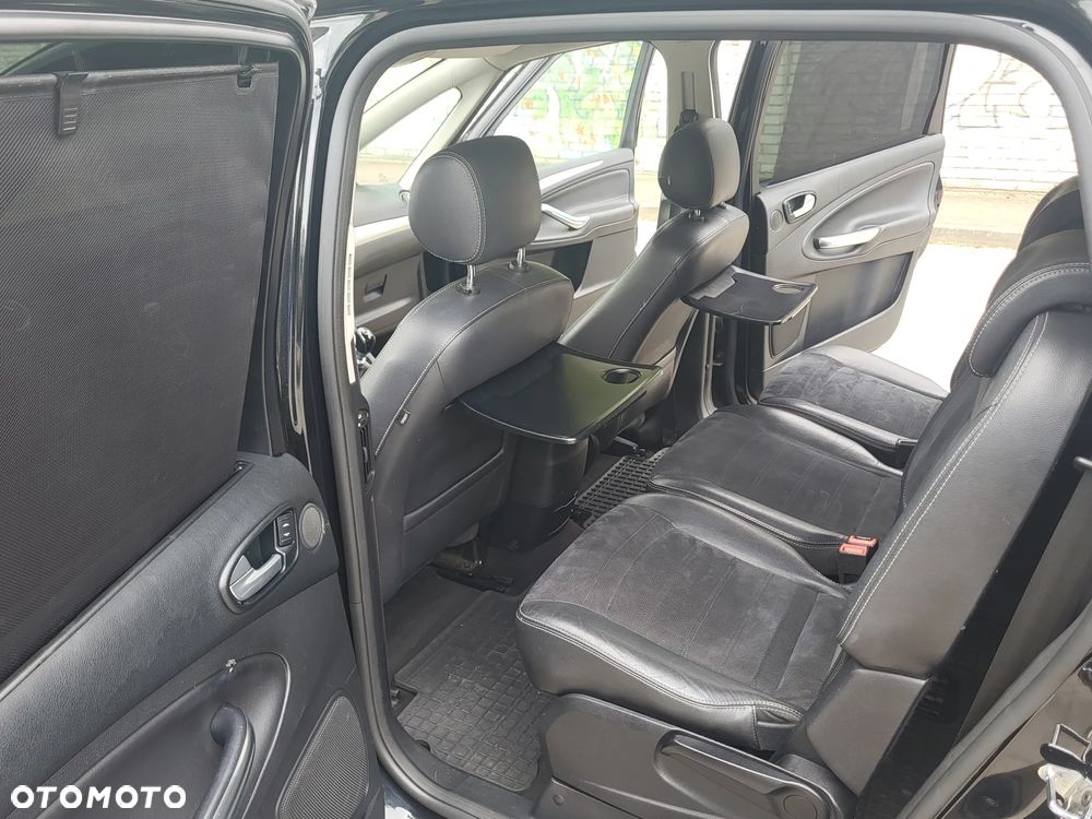 Ford S-Max 2.0 T Titanium - 21