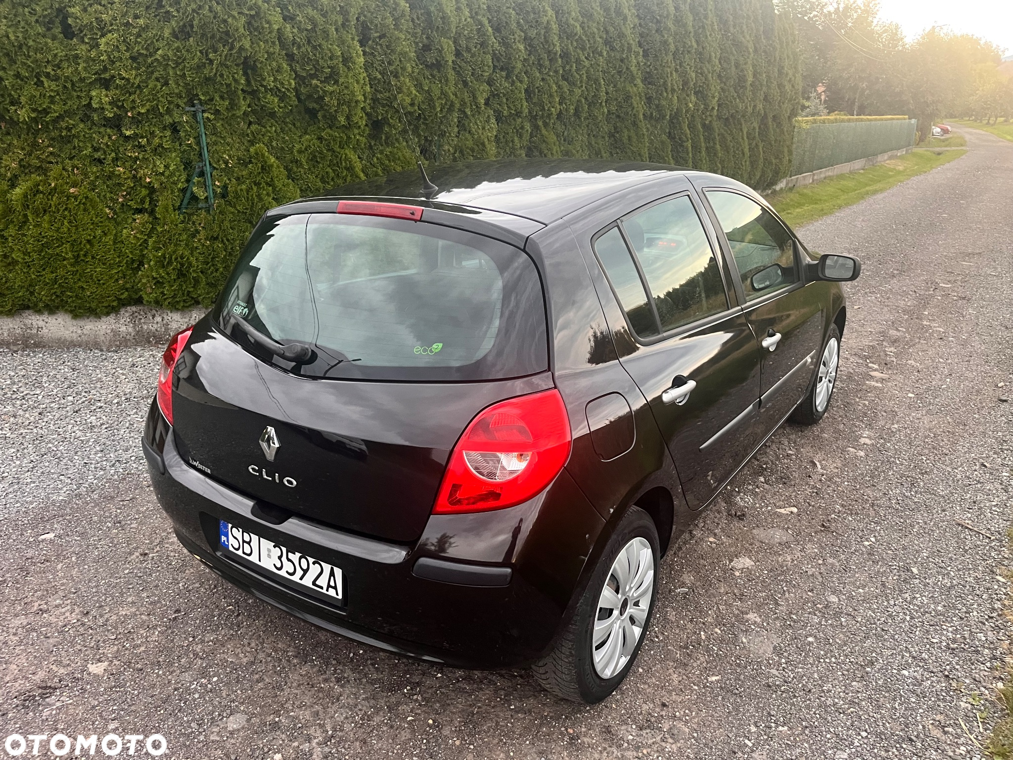 Renault Clio 1.2 16V Alize - 3