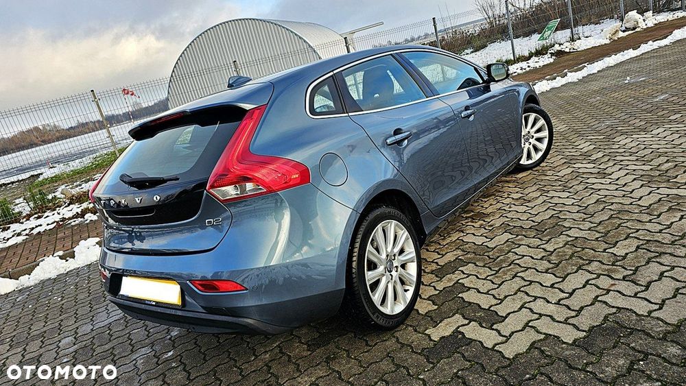 Volvo V40 D2 Momentum - 11