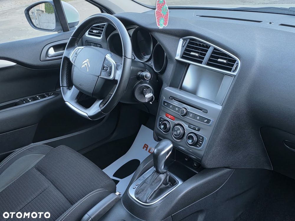 Citroën C4 - 4