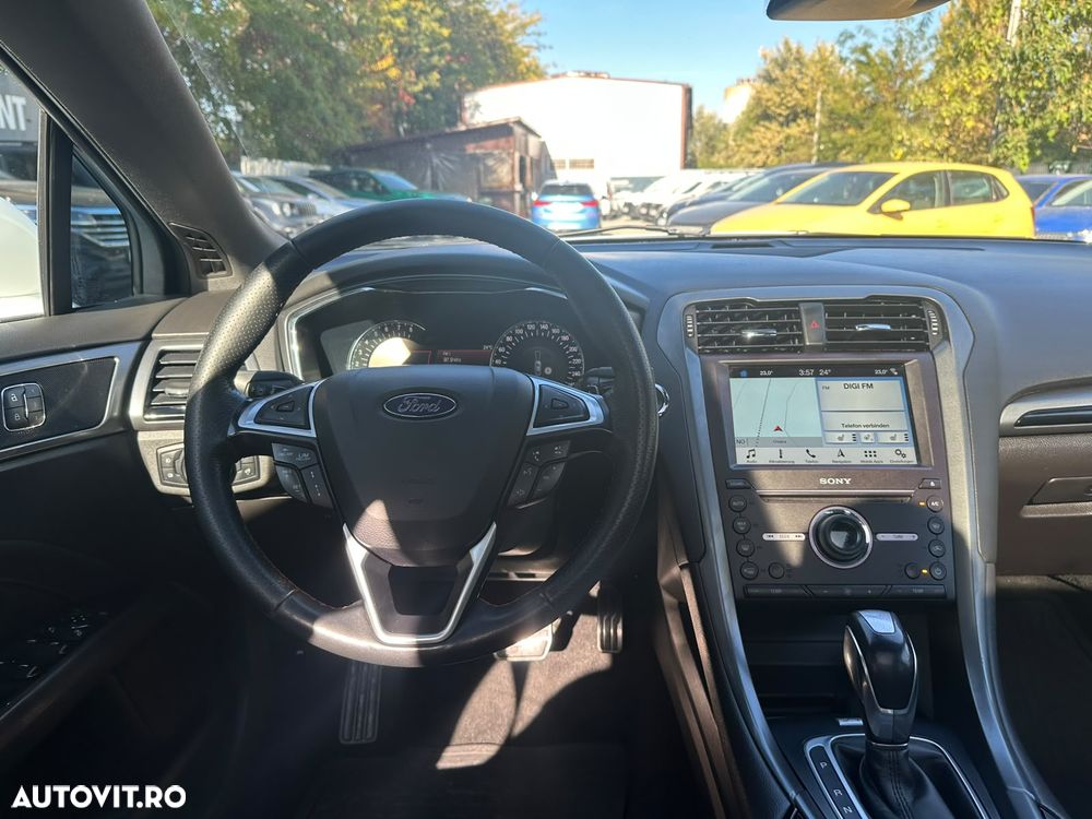 Ford Mondeo 1.5 EcoBoost Titanium - 11