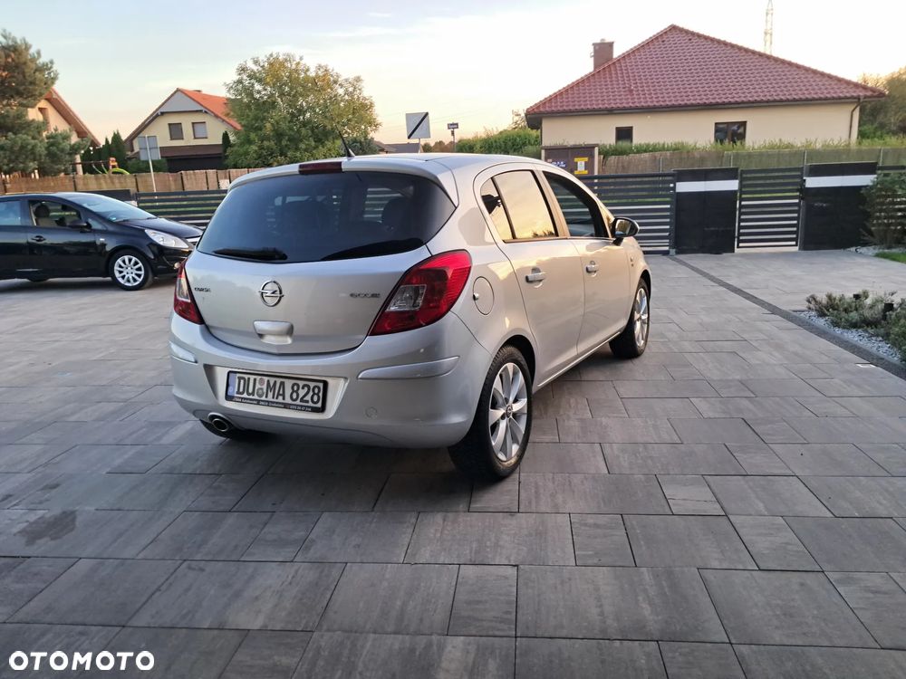 Opel Corsa 1.2 16V EcoFLEX Easytronic 150 Jahre - 11