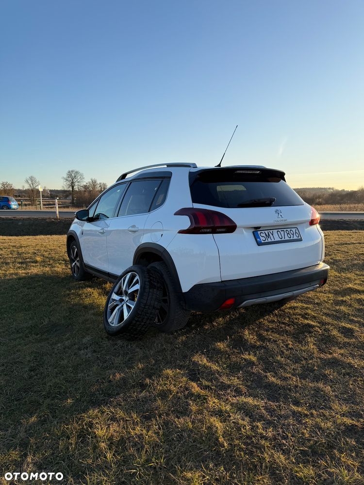 Peugeot 2008 1.2 Pure Tech Crossway S&S EAT6 - 4