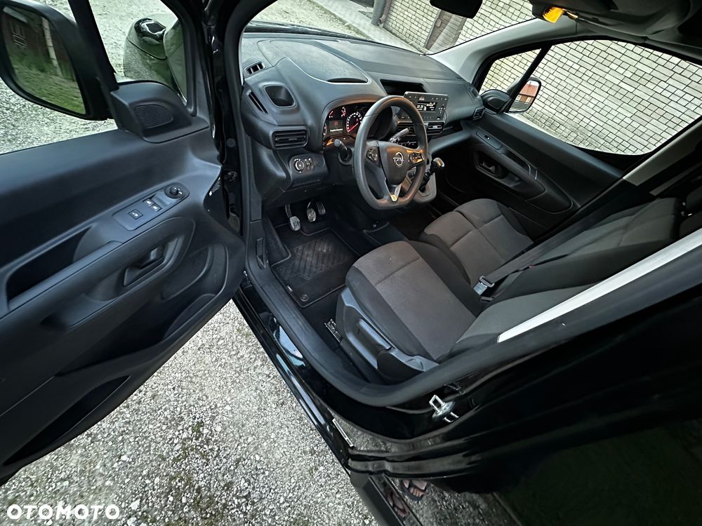 Opel COMBO - 9