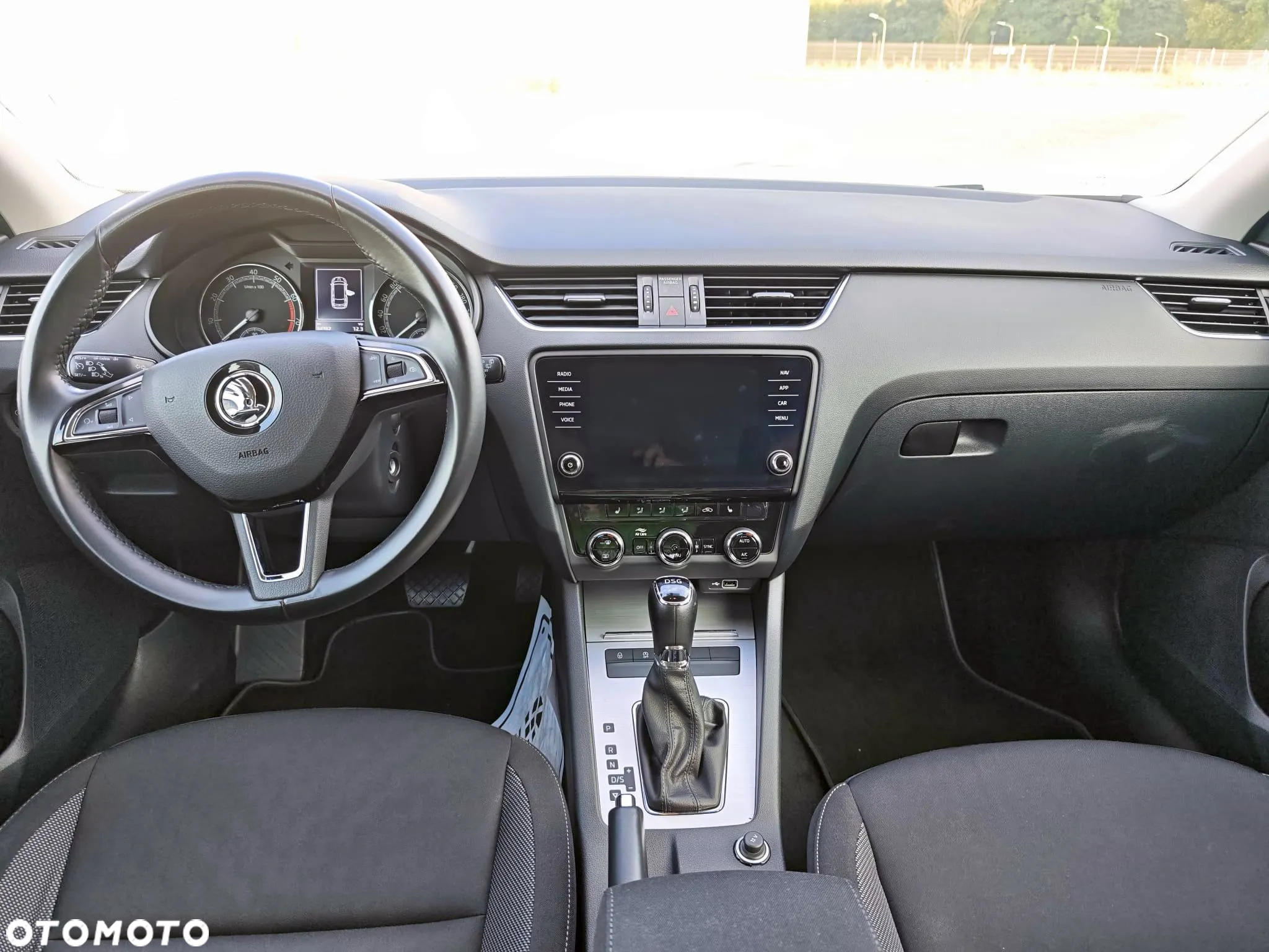 Skoda Octavia 1.5 TSI ACT Ambition DSG - 38