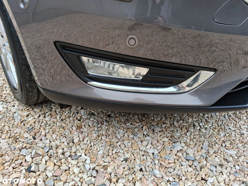 Ford Focus 2.0 TDCi DPF Titanium - 23