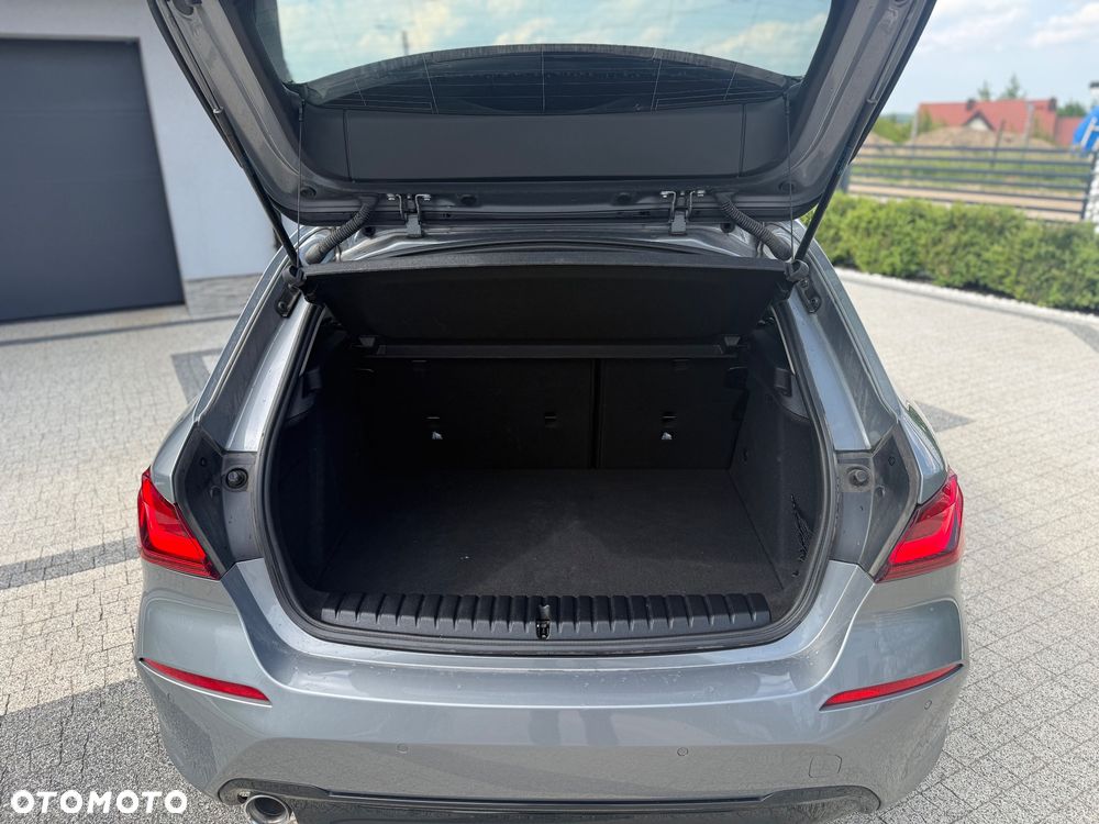 BMW Seria 1 116d Sport Line - 11