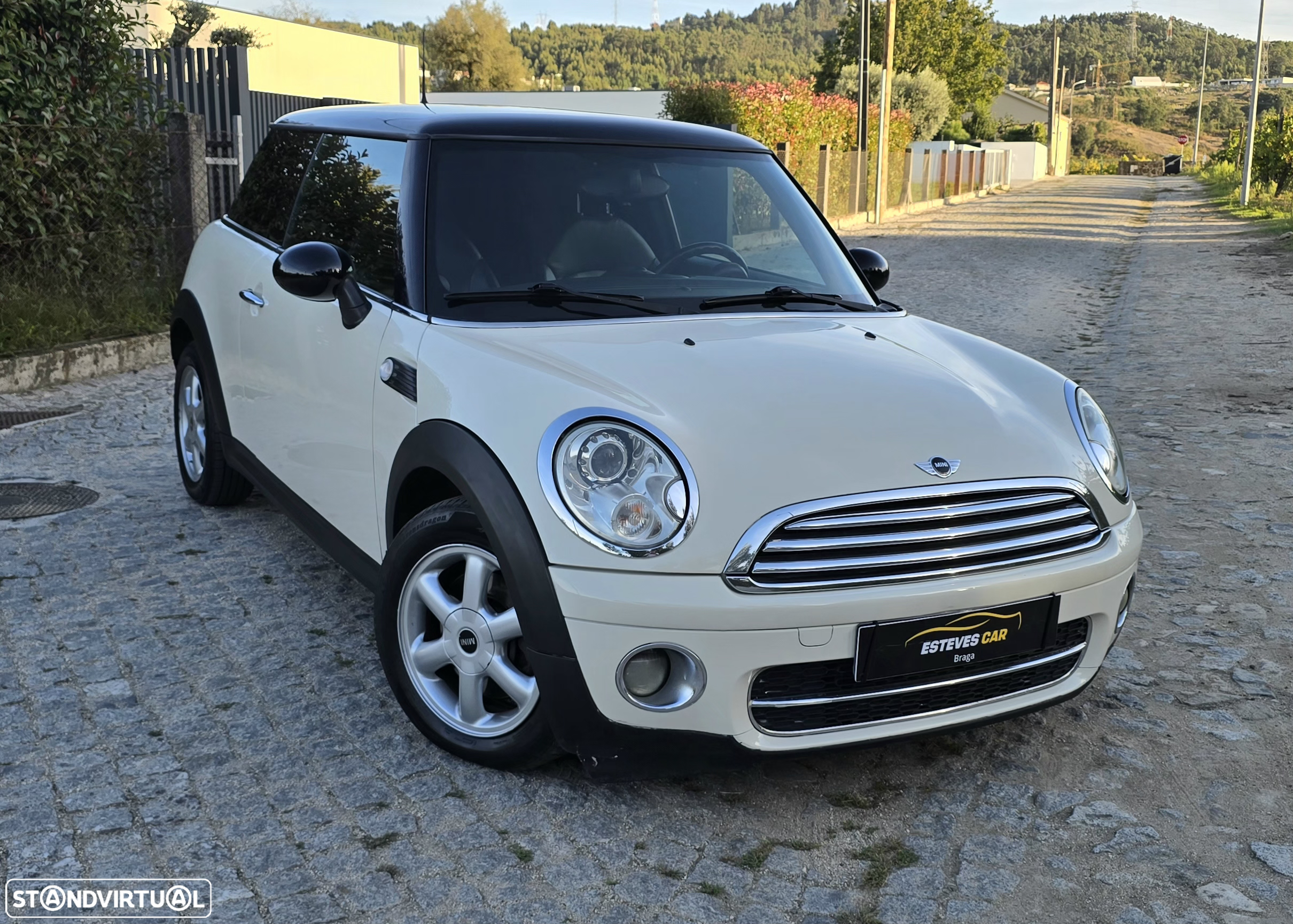 MINI 3 Portas Cooper D - 13