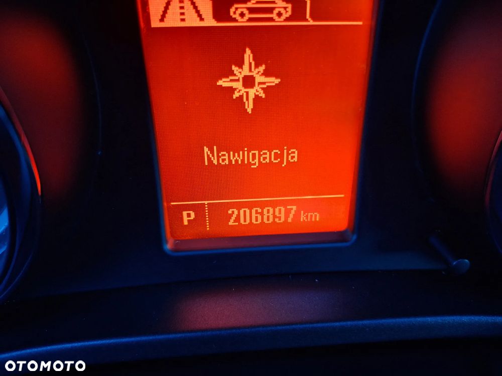 Opel Insignia - 15