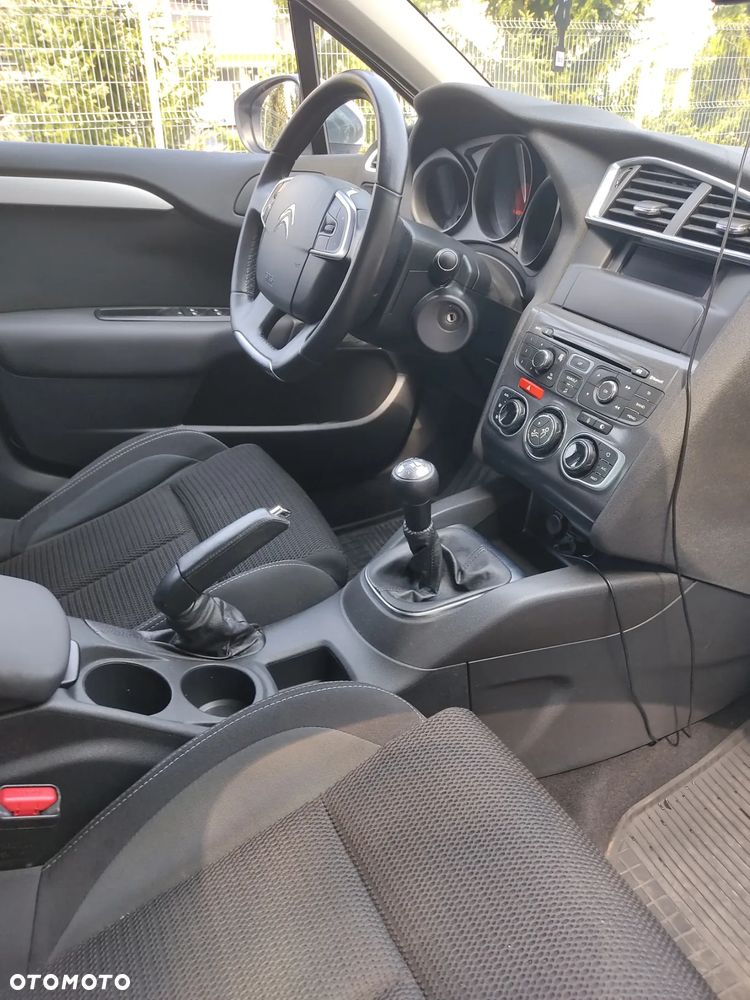 Citroën C4 1.6 VTi Attraction - 11