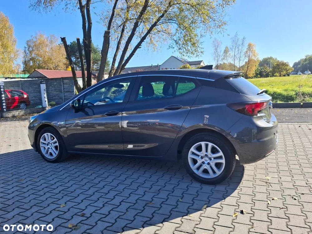 Opel Astra - 10