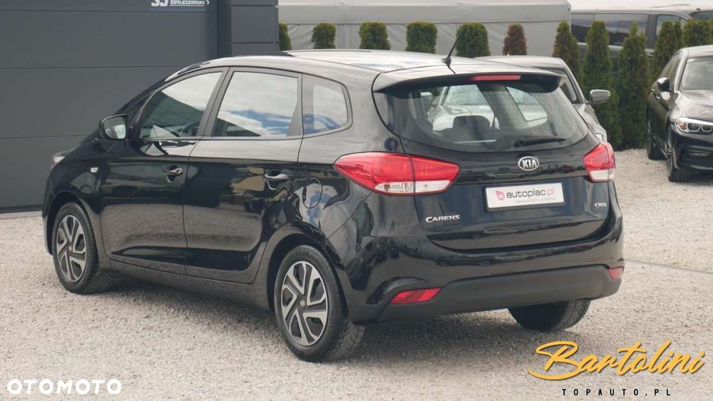 Kia Carens - 6