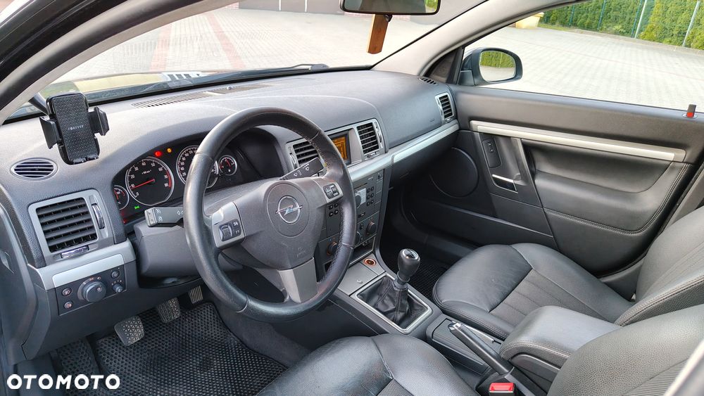 Opel Vectra 1.8 Essentia - 4