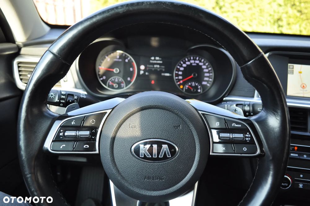 Kia Optima - 14